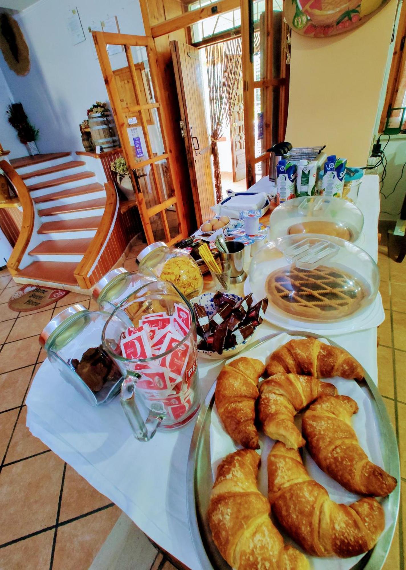 B&B Passo Del Falco Sorianello Bagian luar foto